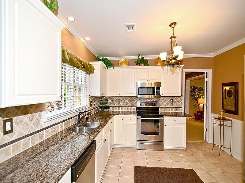 3745 Peachbluff Ct, Duluth, GA 30097 photo 6