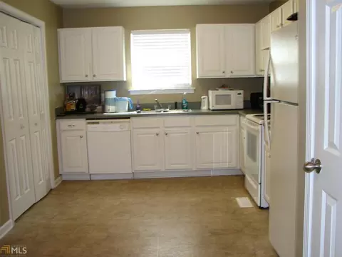 130 Oakmont Dr, Lagrange, GA 30240 photo 3