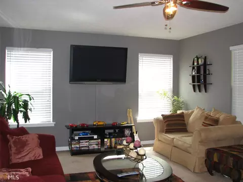 130 Oakmont Dr, Lagrange, GA 30240 photo 2