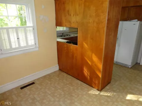 135 S Second St, Cochran, GA 31014 photo 7