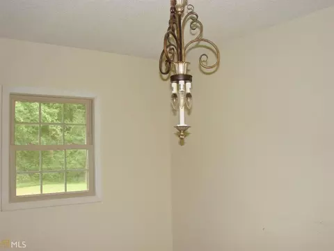 287 Lewis St, Toccoa, GA 30577 photo 5