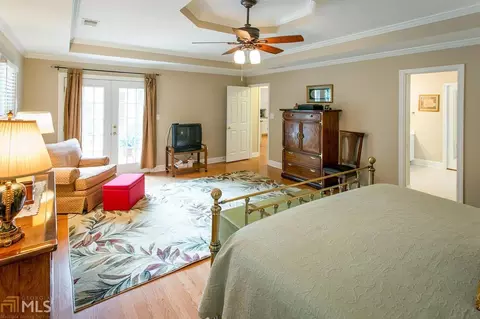 255 Pendleton Trl, Tyrone, GA 30290 photo 9