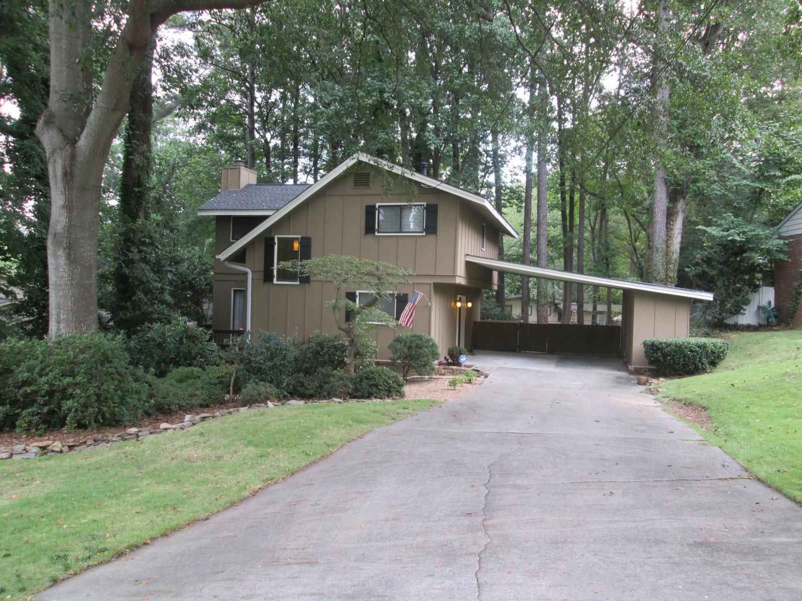 4221 Admiral Dr, Chamblee, GA 30341 photo 1