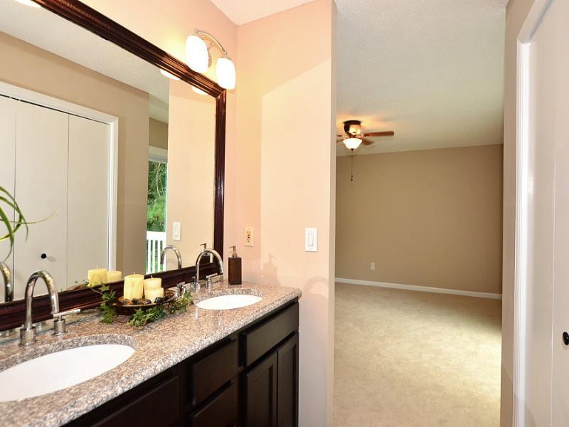 3921 Springleaf Dr, Stone Mountain, GA 30083 photo 16