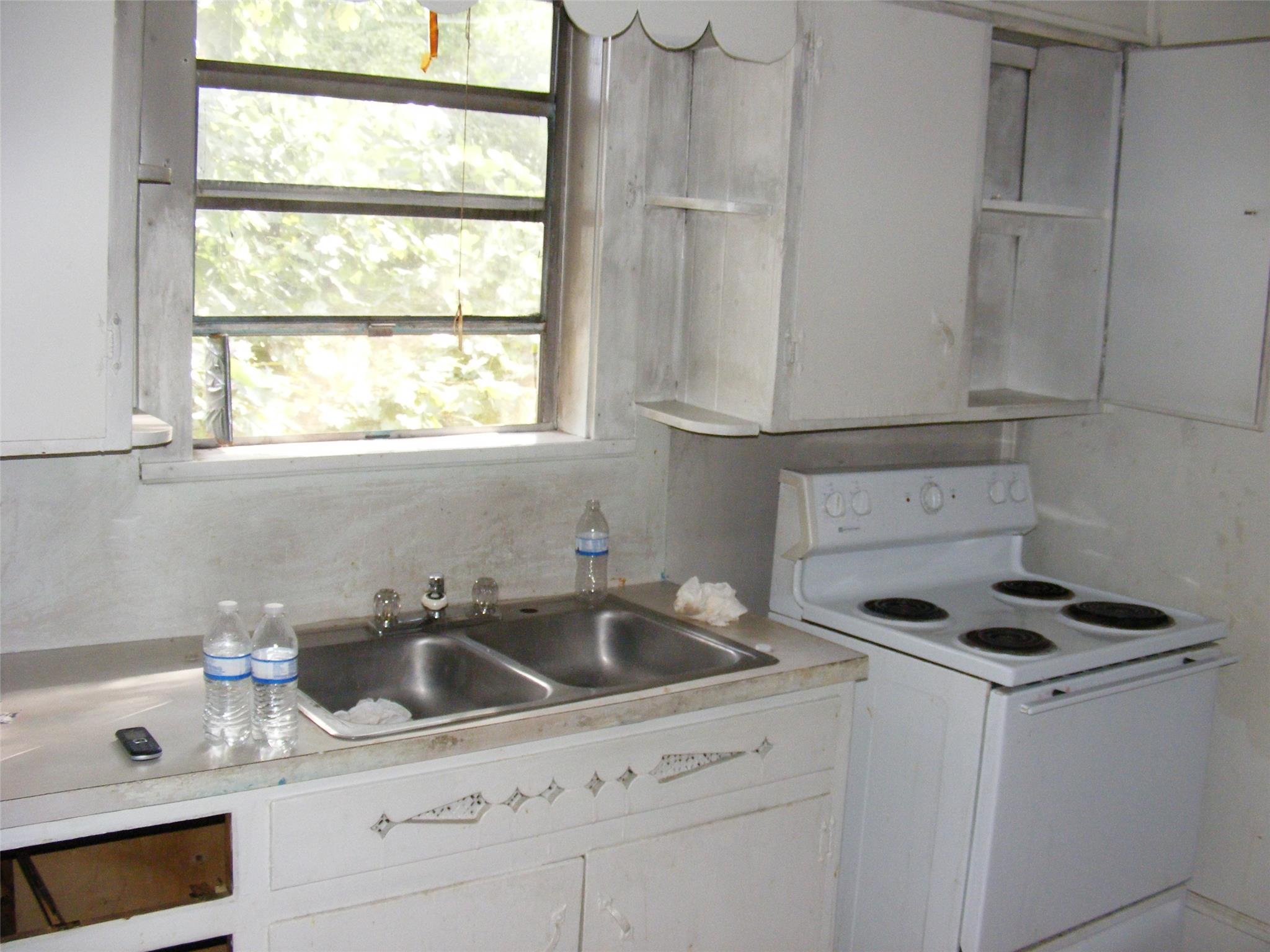 479 Front St, Cornelia, GA 30531 photo 10