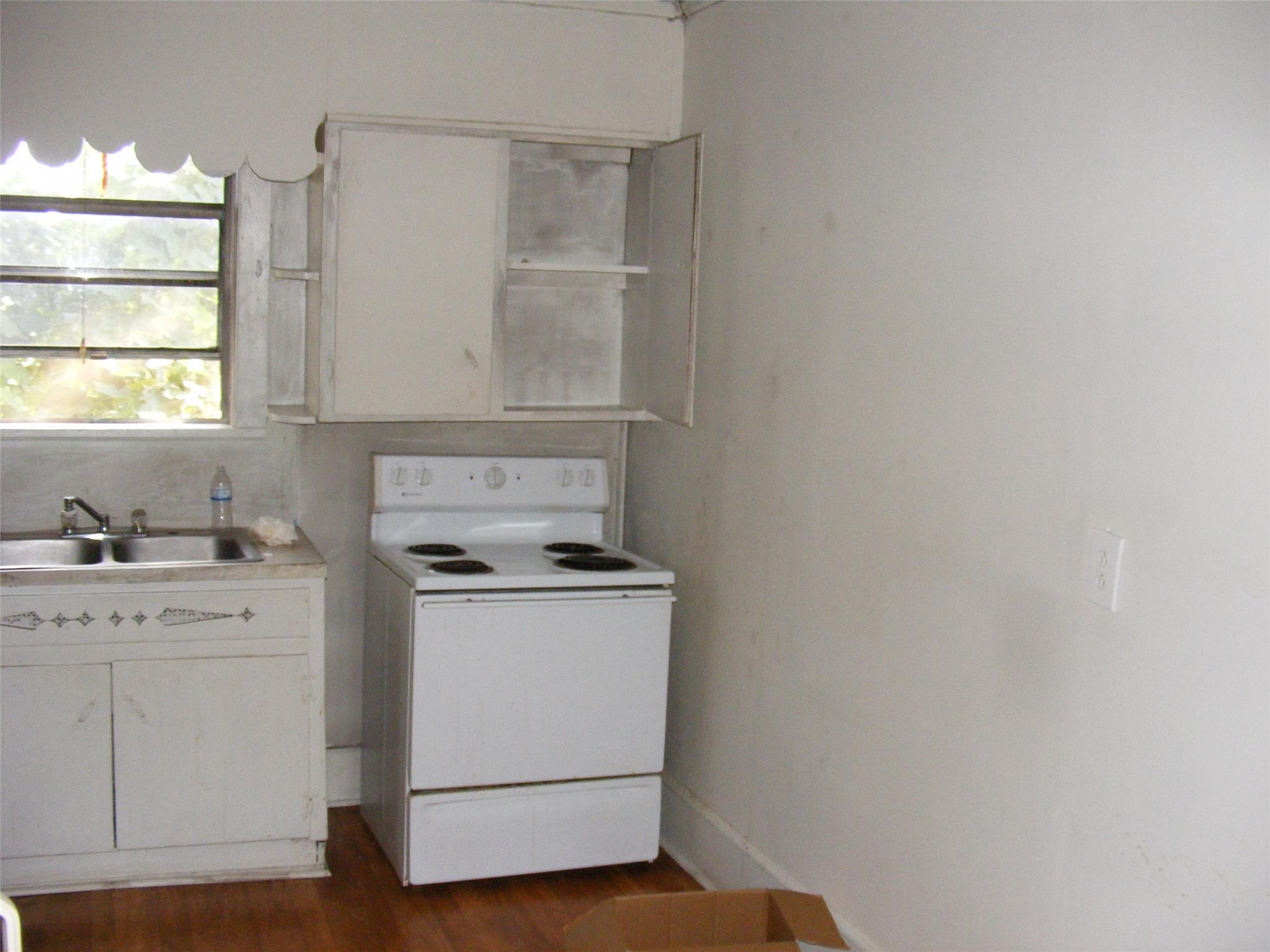 479 Front St, Cornelia, GA 30531 photo 9