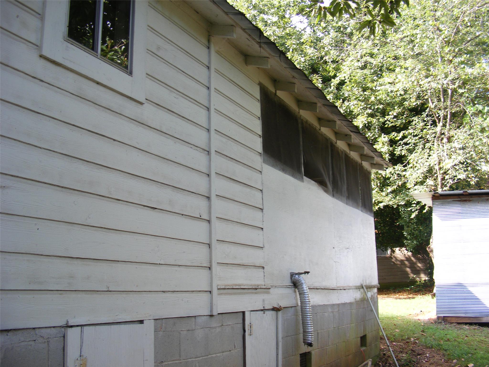 479 Front St, Cornelia, GA 30531 photo 17