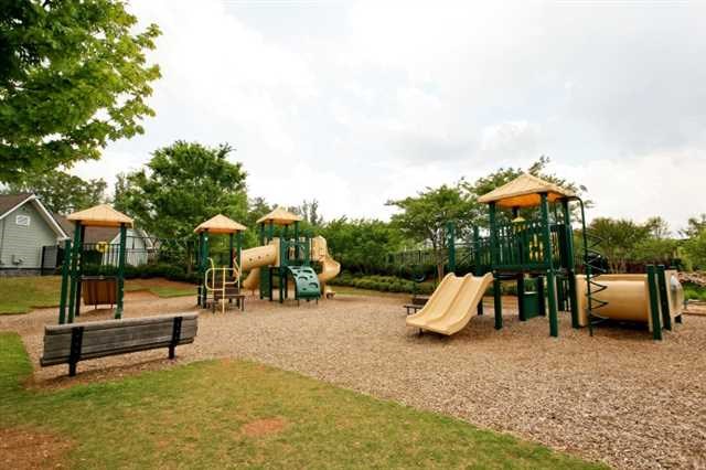 202 Springwall Cir, Canton, GA 30115 photo 10