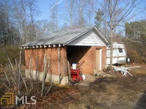 610 Mcbrayer Rd, Buchanan, GA 30113 photo 2
