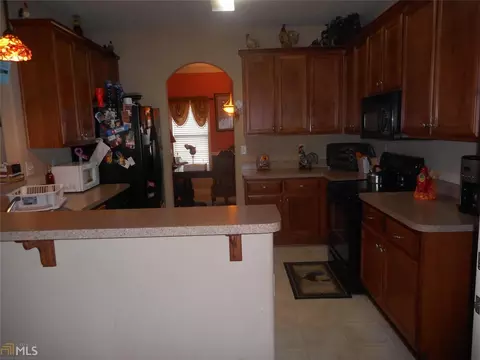 214 Jasmine Ln, Lagrange, GA 30241 photo 3
