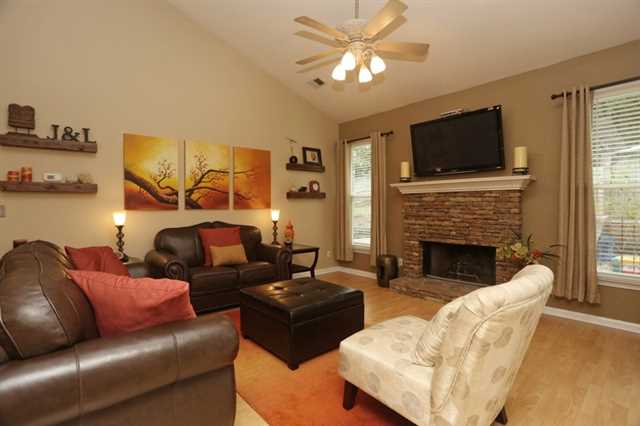 2670 River Summit Dr, Duluth, GA 30097 photo 2