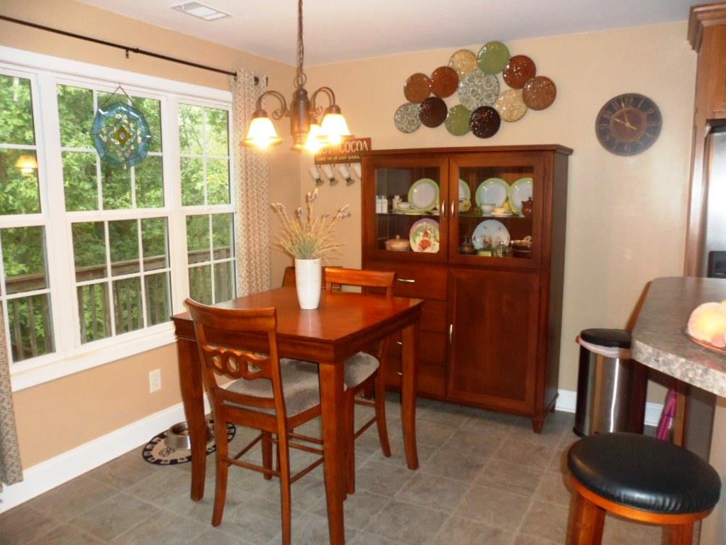 144 Featherwood Dr, Cornelia, GA 30531 photo 6