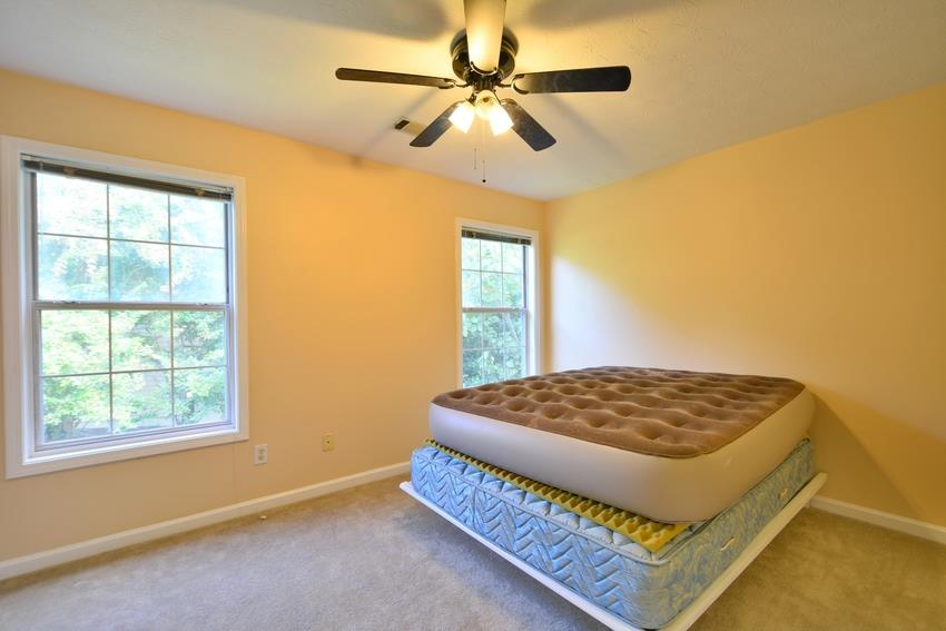 3995 Fallbrook Dr, Duluth, GA 30096 photo 19