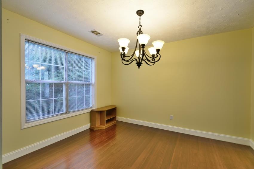 3995 Fallbrook Dr, Duluth, GA 30096 photo 7