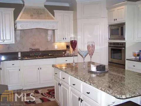 2593 Lake Erma Dr, Hampton, GA 30228 photo 6