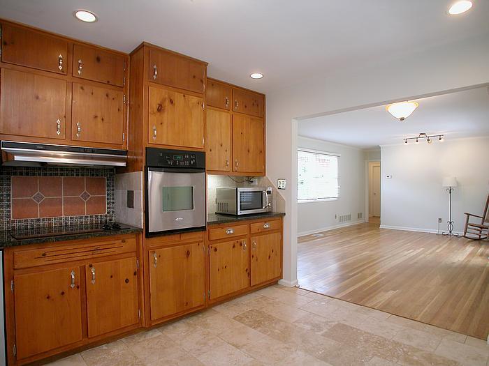 3814 Greenhill Dr, Chamblee, GA 30341 photo 5