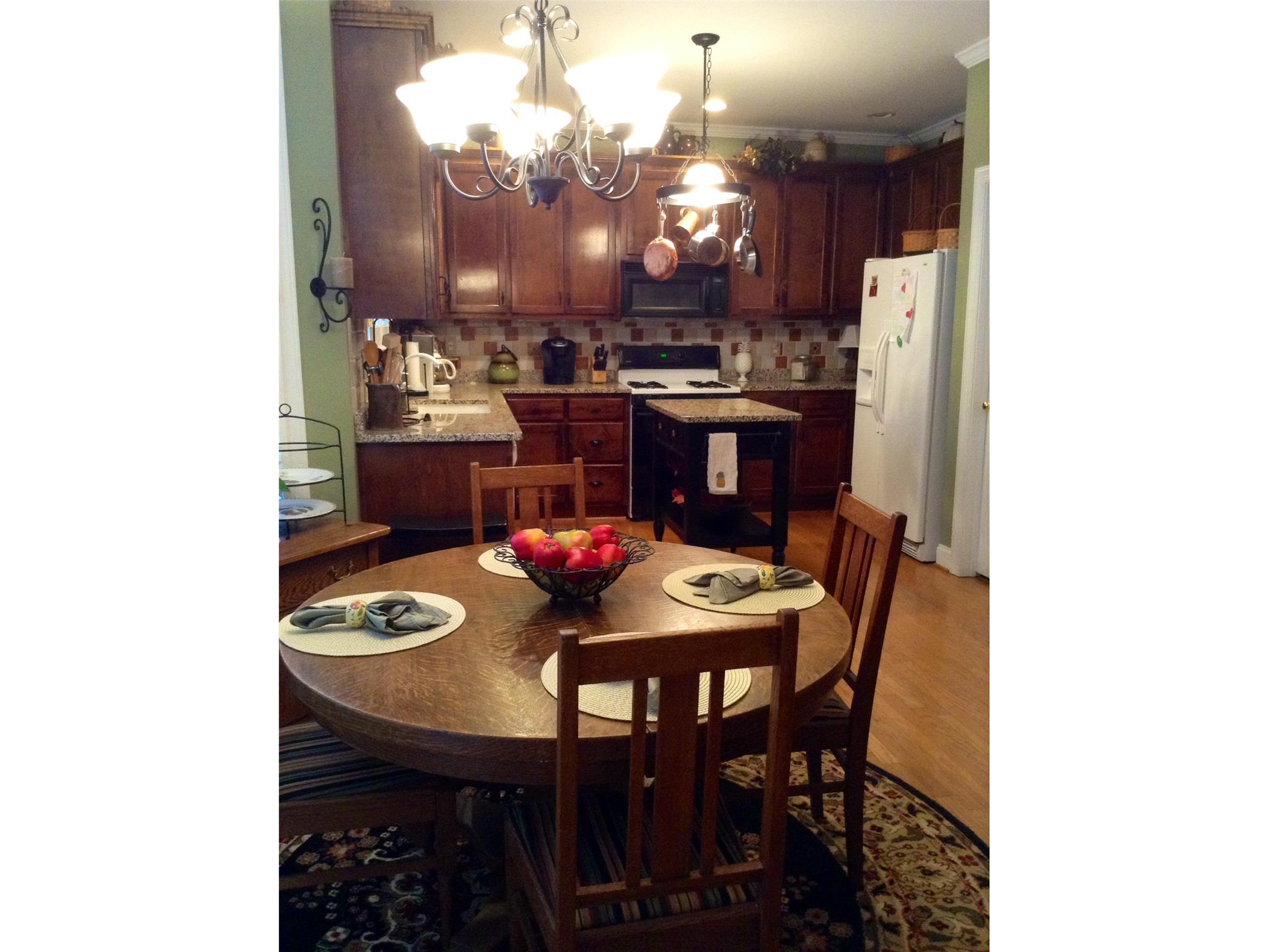 721 Hampton, Monroe, GA 30655 photo 14
