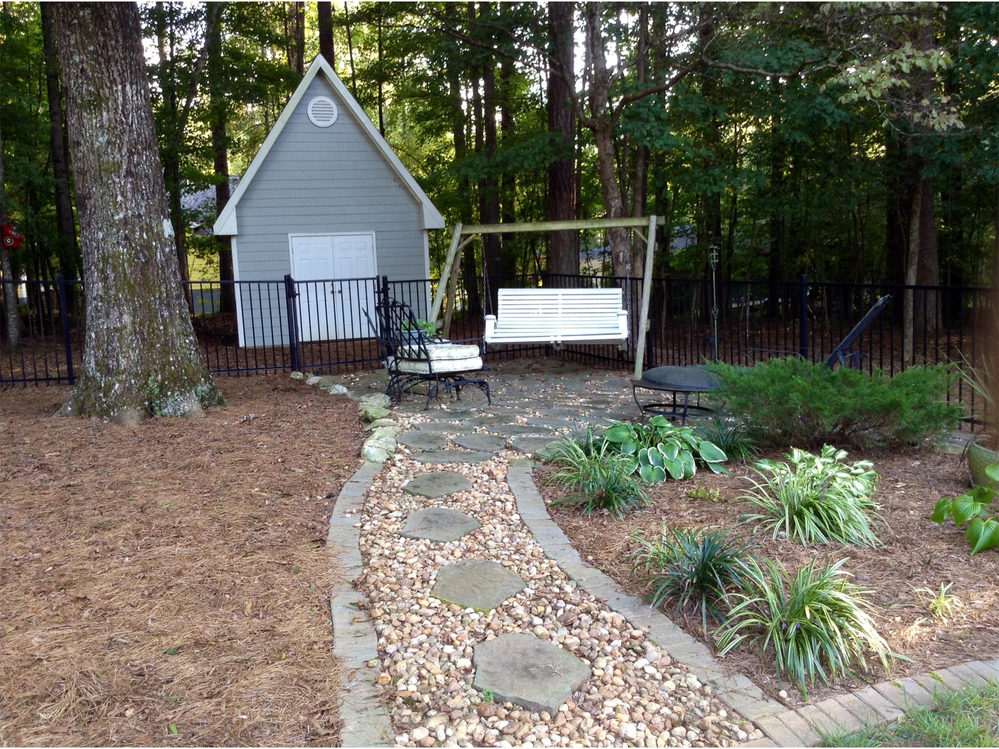 721 Hampton, Monroe, GA 30655 photo 3