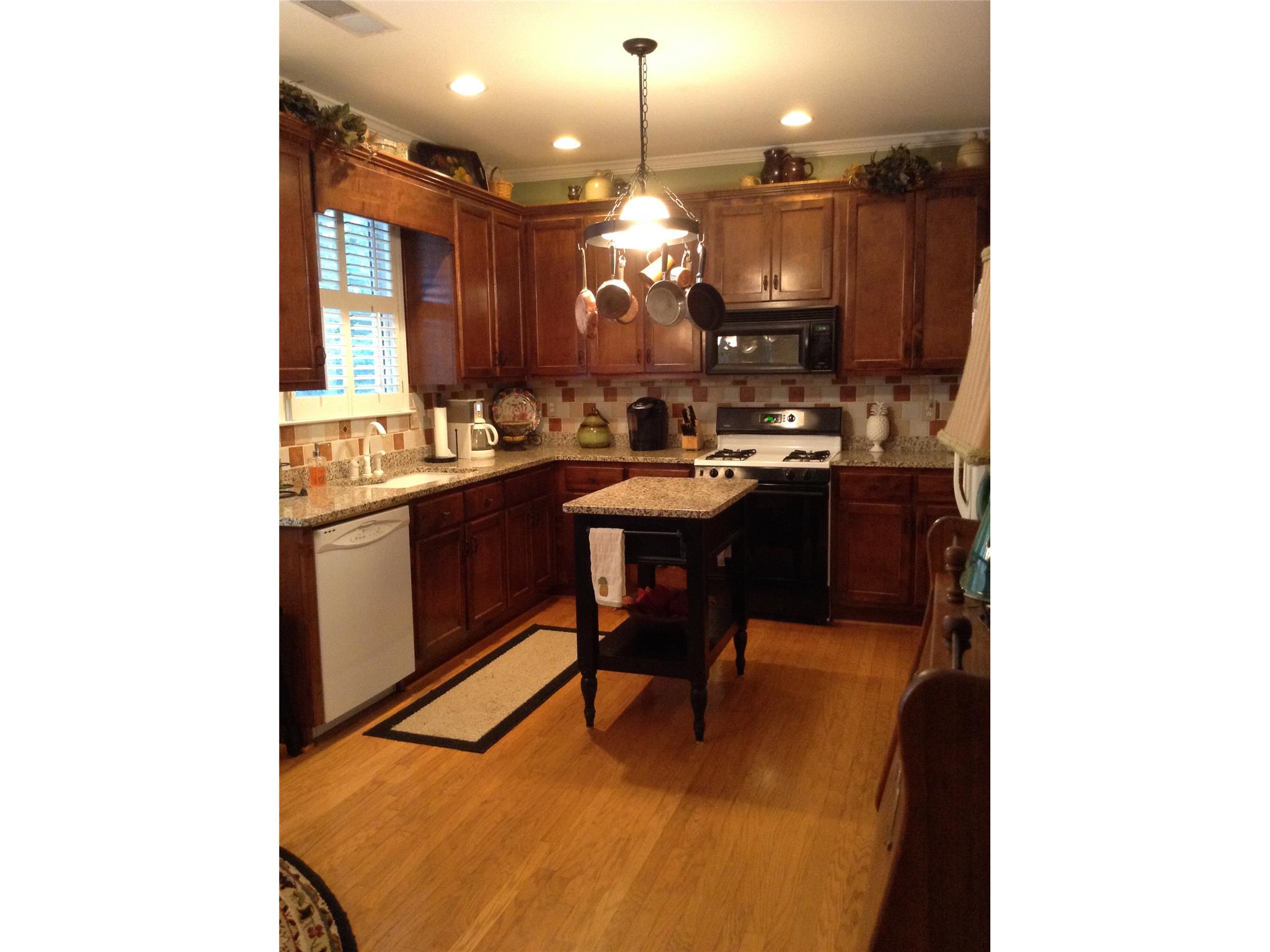 721 Hampton, Monroe, GA 30655 photo 12