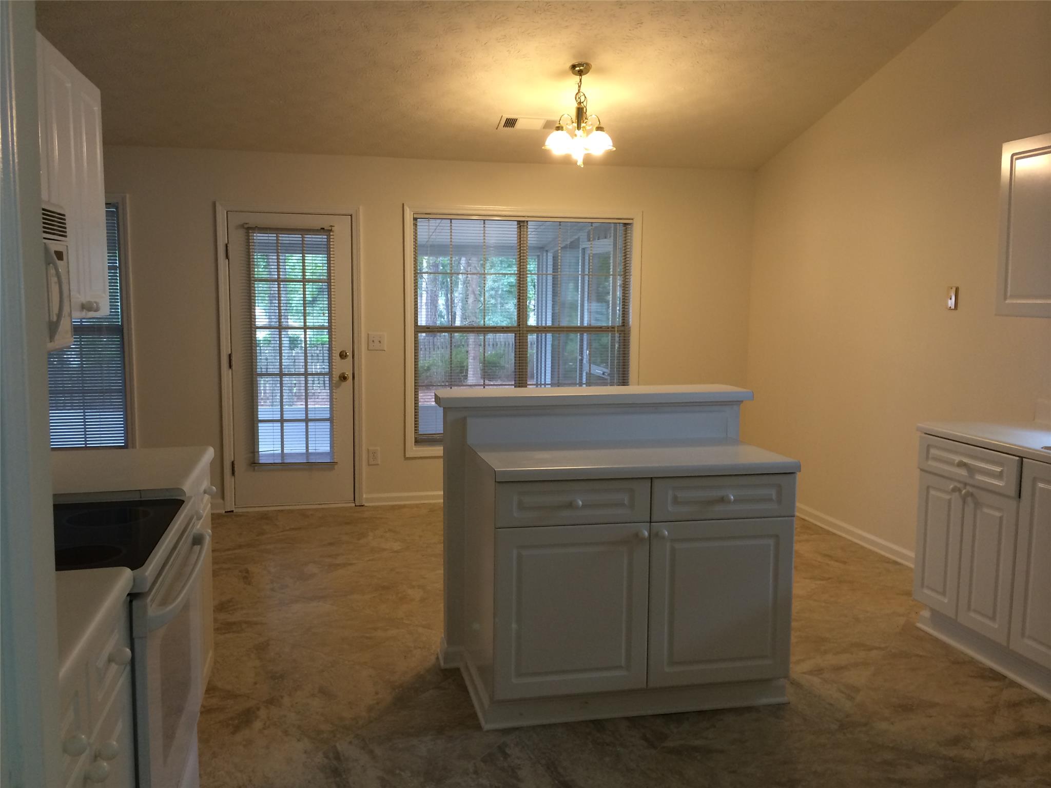 4515 Millerbrook Ct, Duluth, GA 30096 photo 10