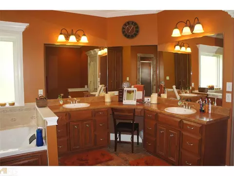 2408 Devon Dr, Albany, GA 31721 photo 13