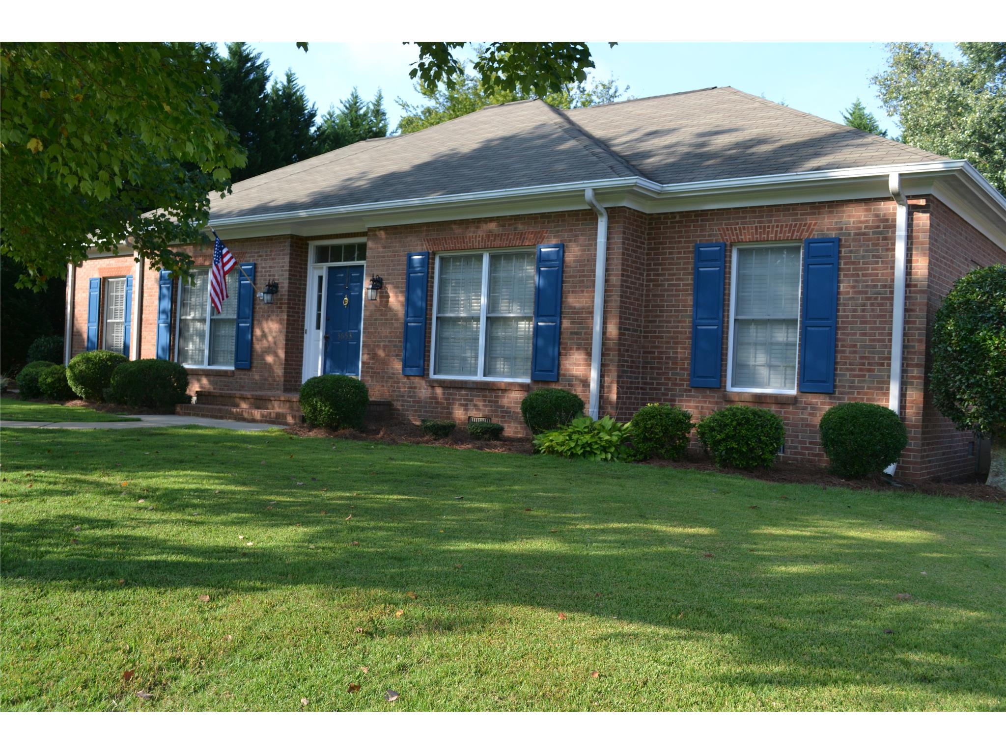 3653 Maple Forge Ln, Gainesville, GA 30504 photo 1