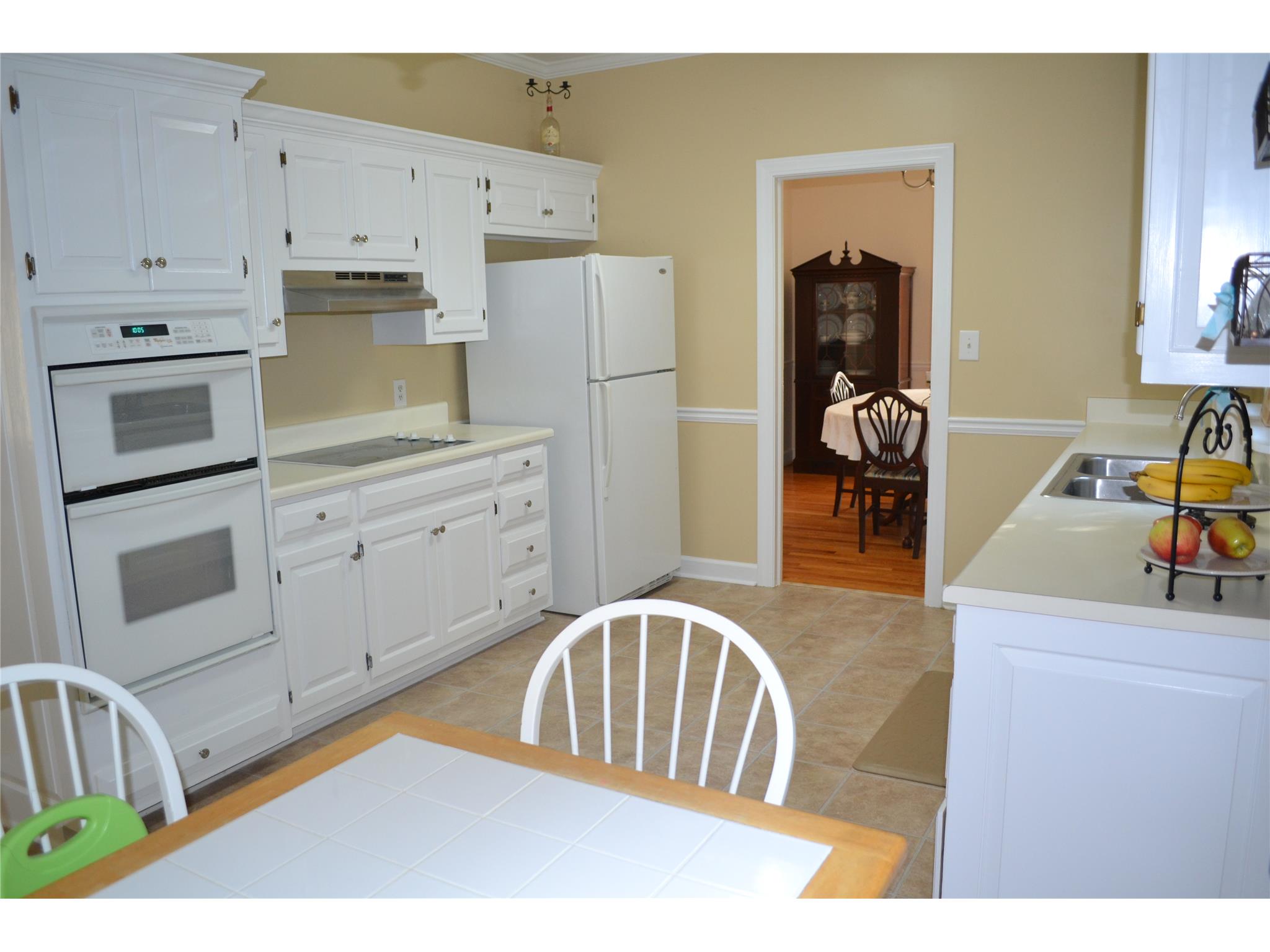 3653 Maple Forge Ln, Gainesville, GA 30504 photo 2