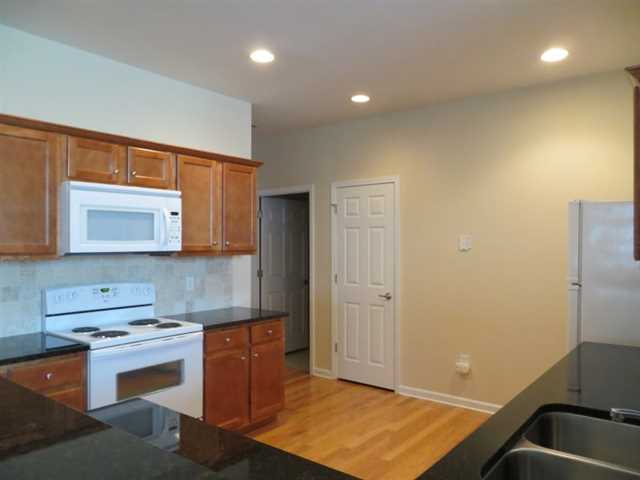 808 Ideal Pl, Winder, GA 30680 photo 5