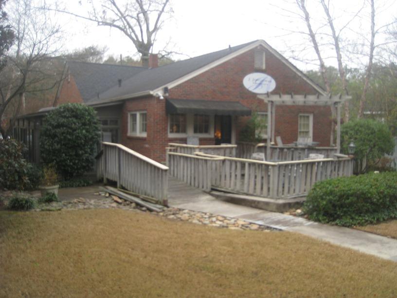 1105 E 2nd Ave, Rome, GA 30161 photo 4