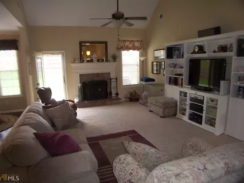 312 Perimeter, Lagrange, GA 30241 photo 8