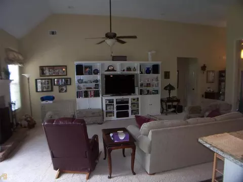 312 Perimeter, Lagrange, GA 30241 photo 12