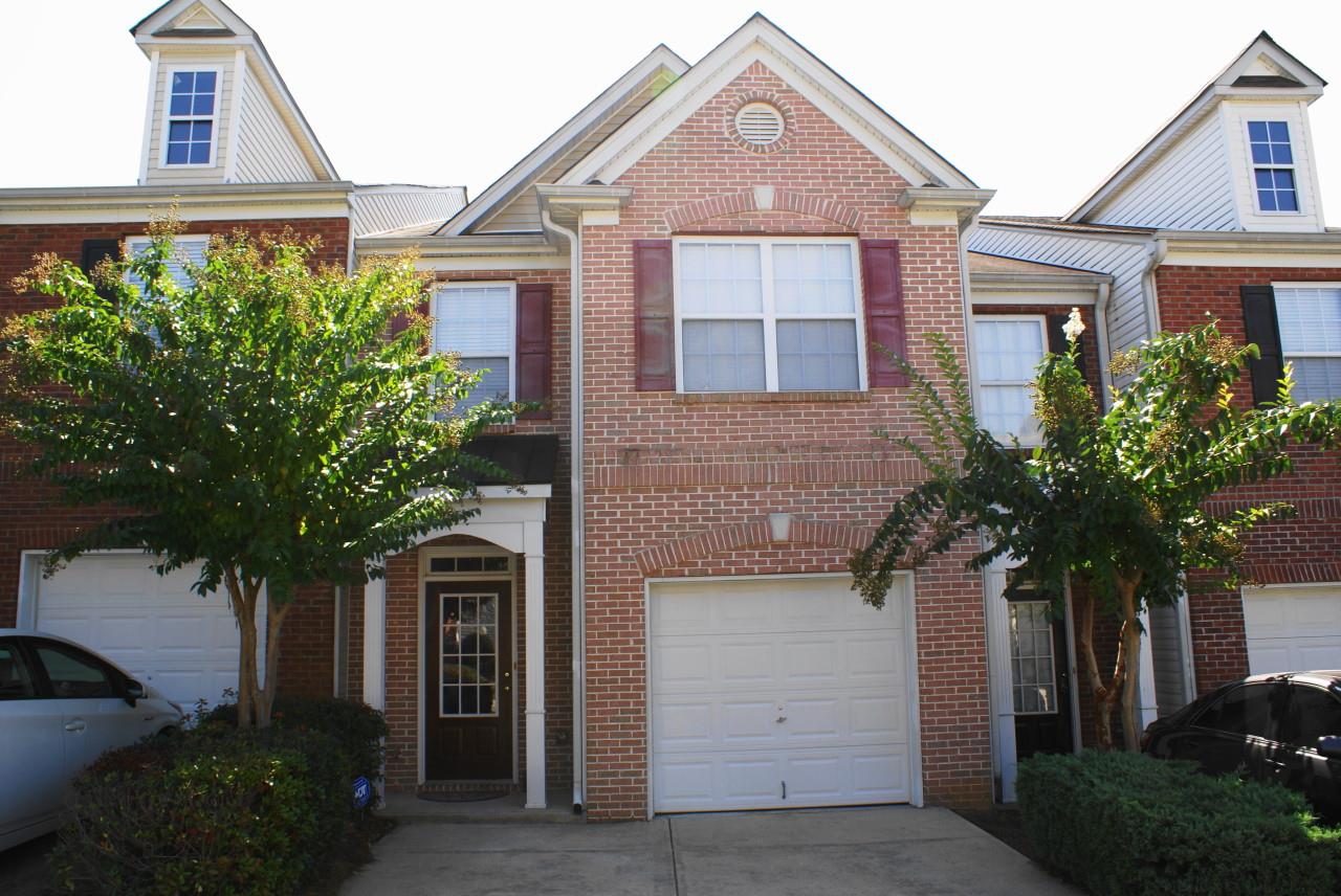 3880 Grovemont Pl, Duluth, GA 30096 photo 2
