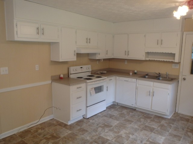 4232 Daniel Dr, Winston, GA 30187 photo 4