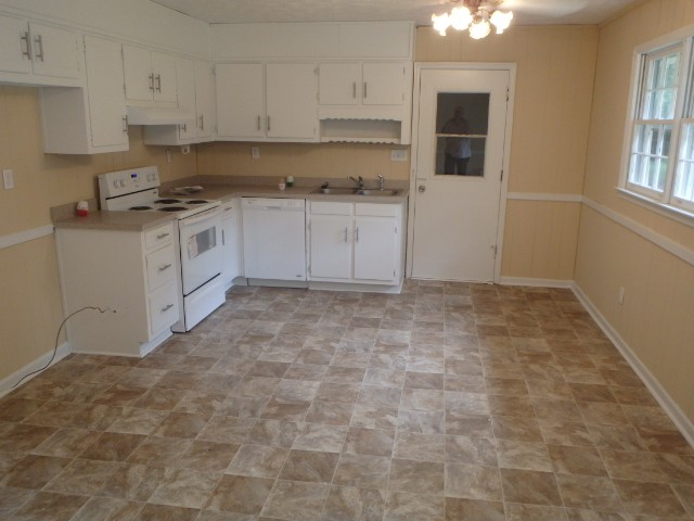4232 Daniel Dr, Winston, GA 30187 photo 5