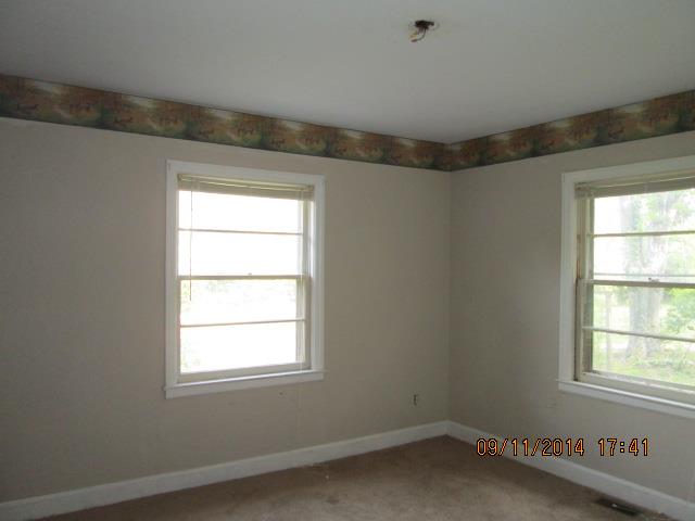 208 Pyne Rd, Lagrange, GA 30240 photo 10