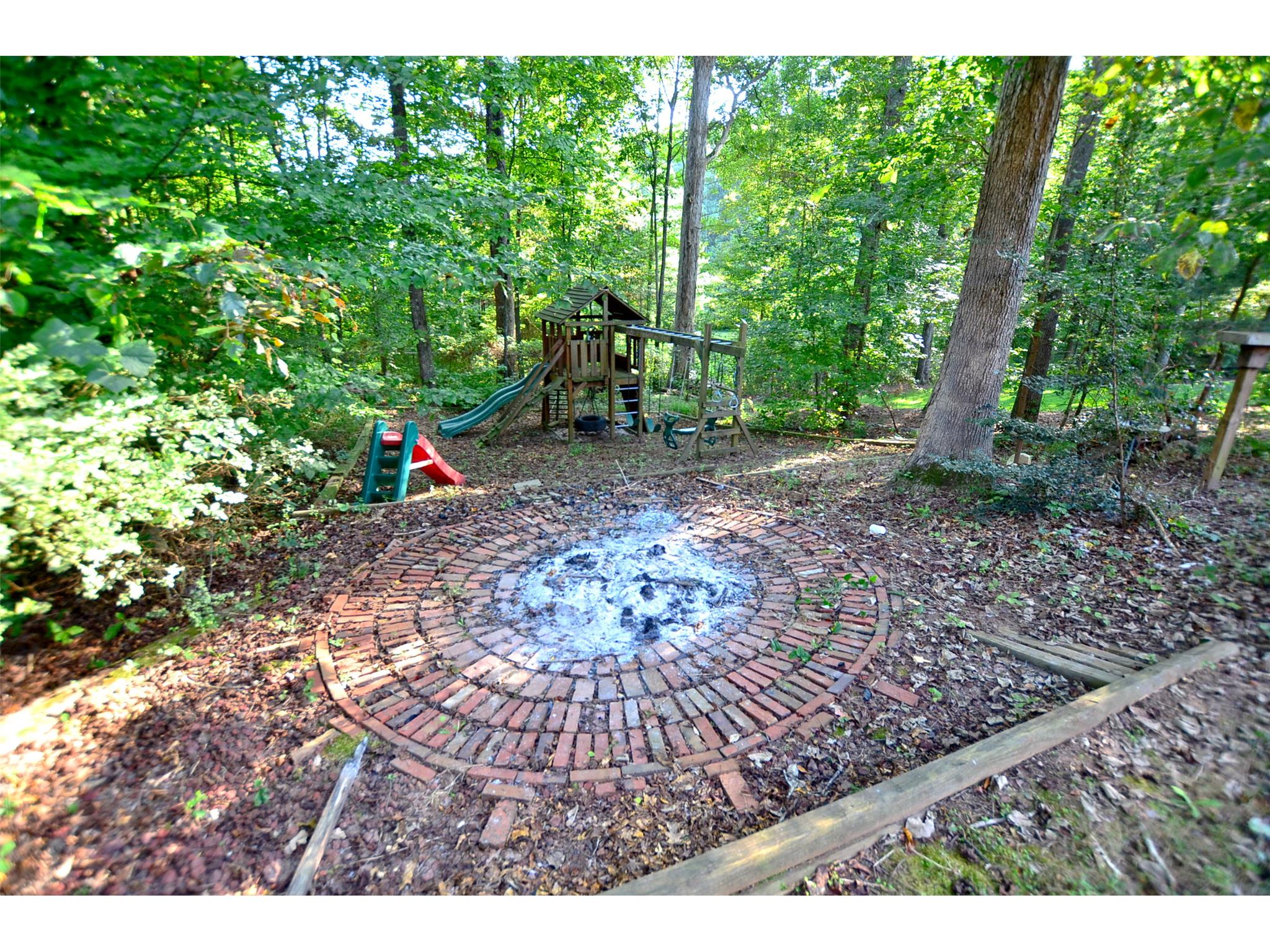 545 Augusta Dr, Canton, GA 30115 photo 24