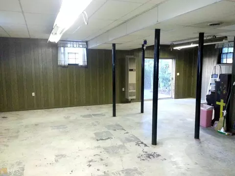 6776 Charles Dr, Morrow, GA 30260 photo 17
