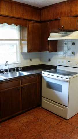 4506 Pine Dr, Forest Park, GA 30297 photo 6
