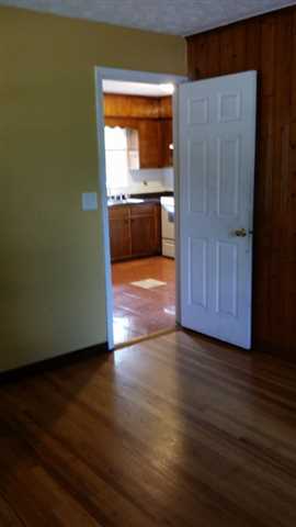 4506 Pine Dr, Forest Park, GA 30297 photo 4