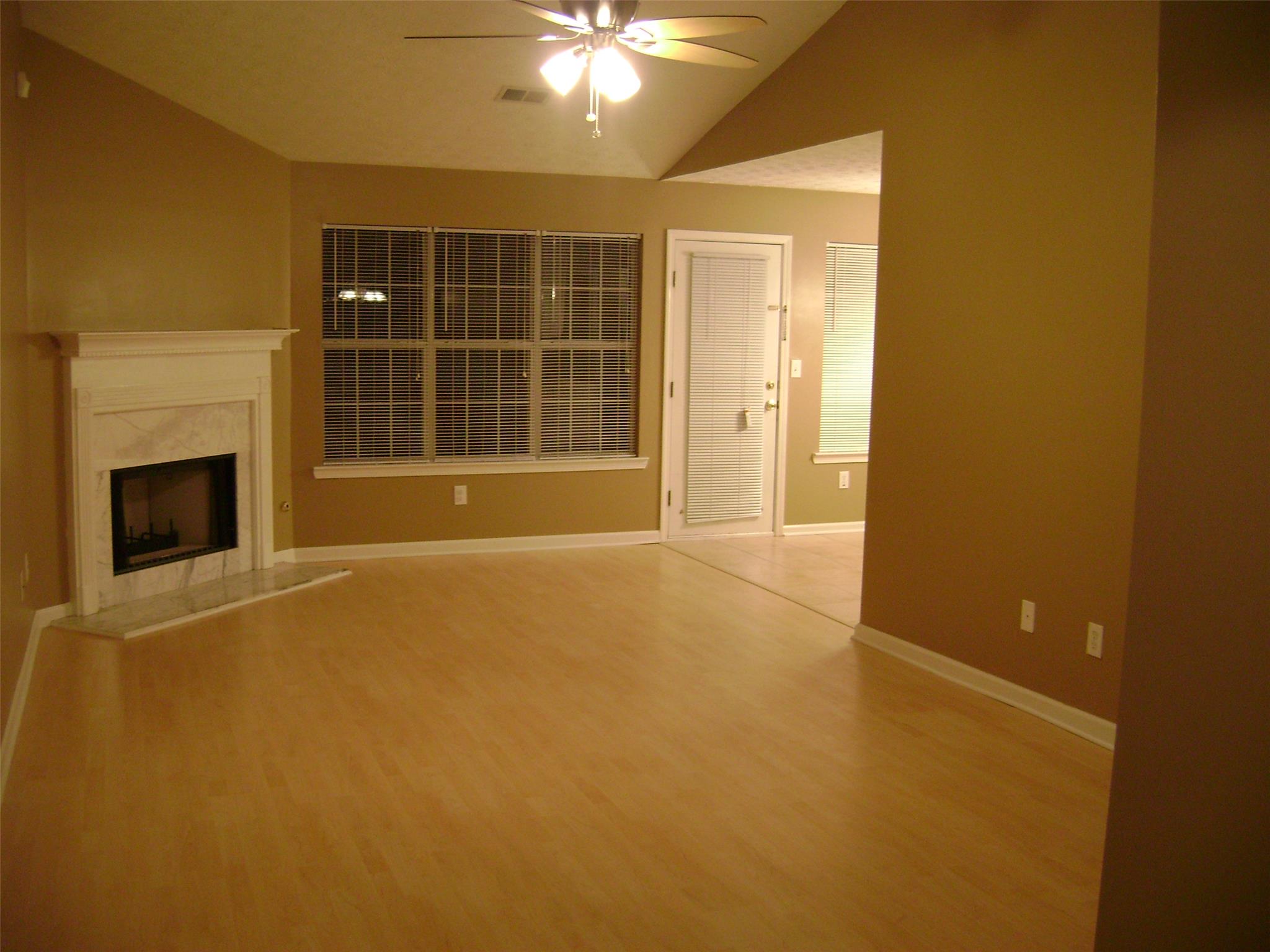 20 Tufts Cir, Covington, GA 30016 photo 3