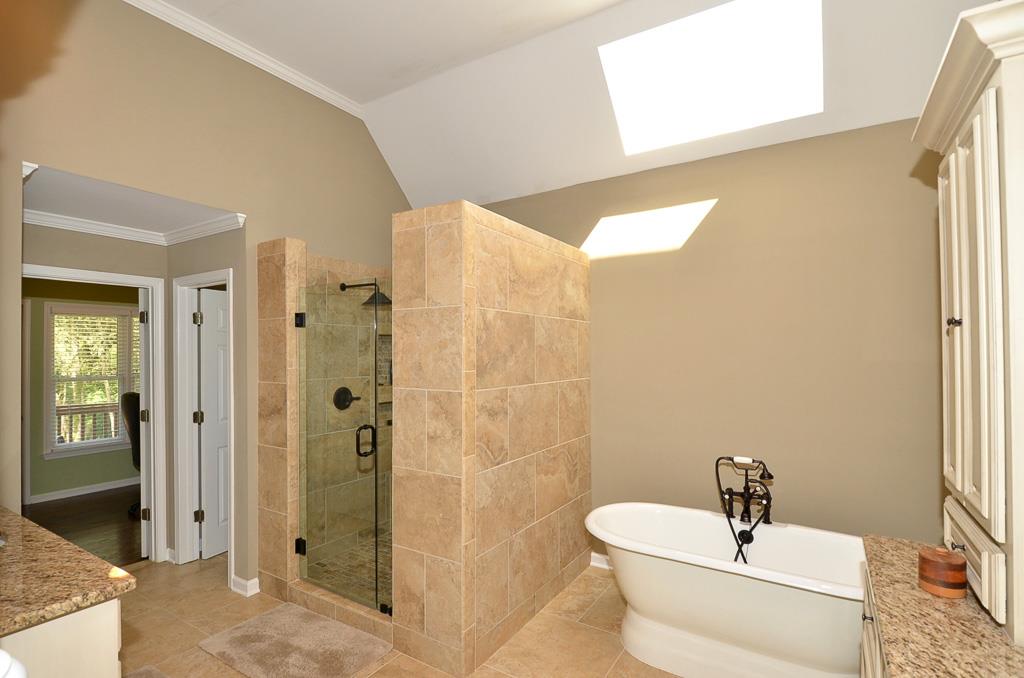 1433 Riverview Run Ln, Suwanee, GA 30024 photo 17