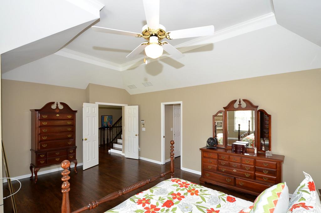 1433 Riverview Run Ln, Suwanee, GA 30024 photo 15