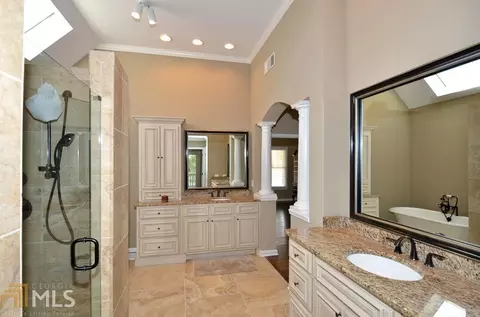 1433 Riverview Run Ln, Suwanee, GA 30024 photo 16