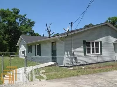 247 Sims St, Barnesville, GA 30204 photo 3