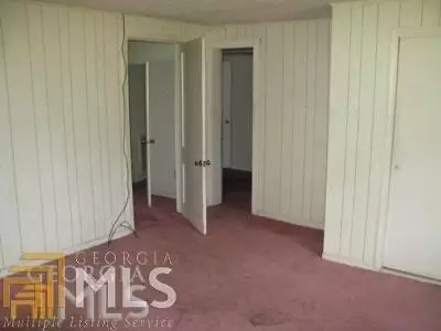 247 Sims St, Barnesville, GA 30204 photo 4