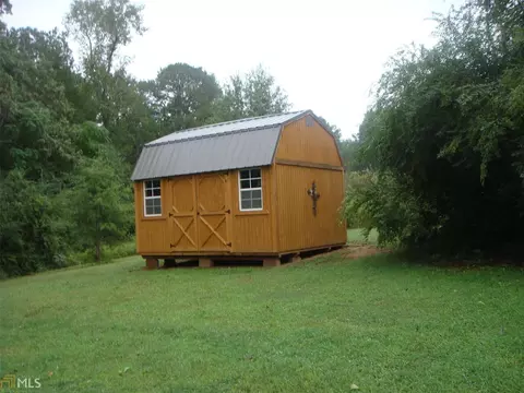 351 Bell Rd, Milner, GA 30257 photo 4