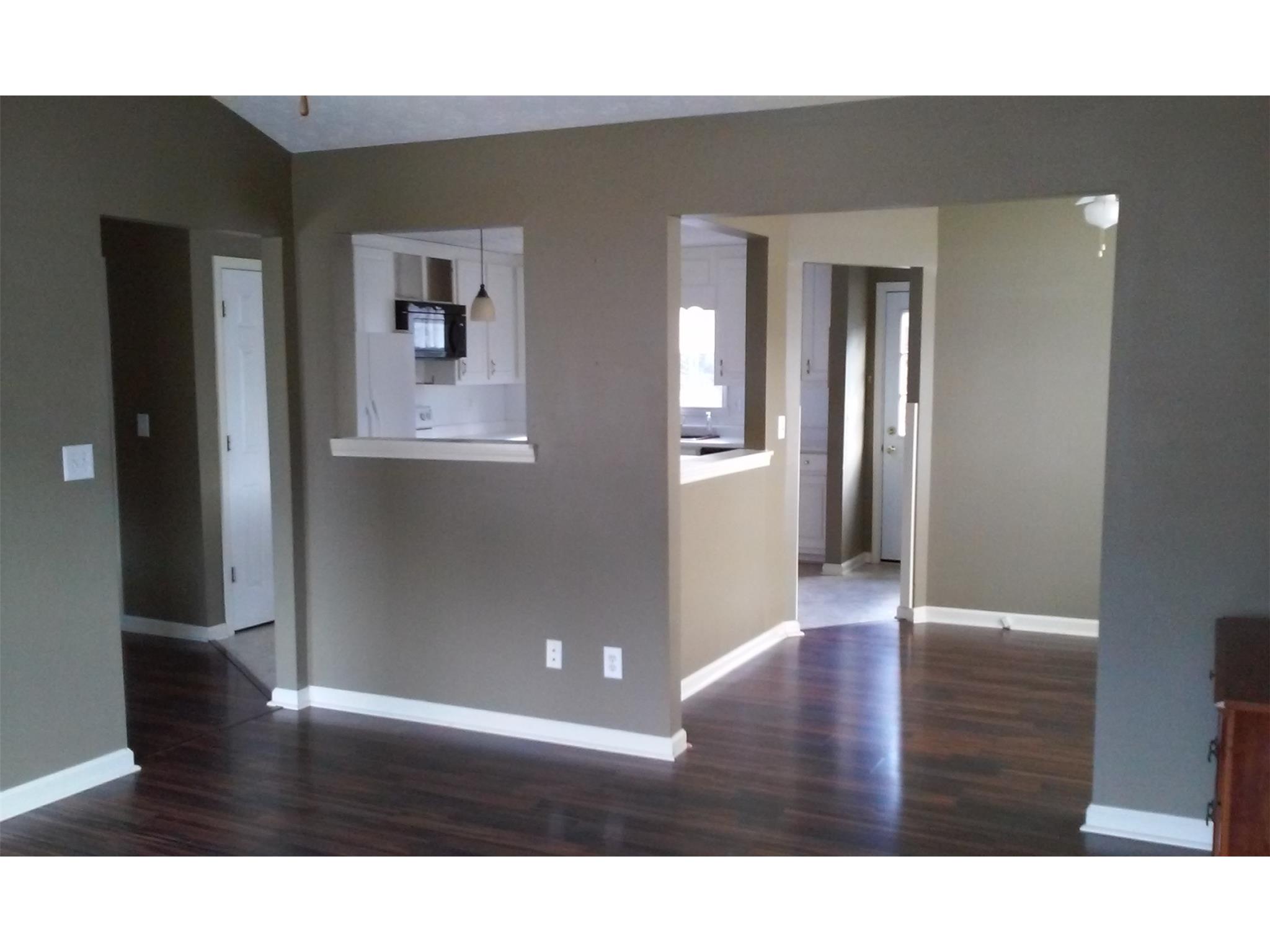 404 Caseys Dr, Winder, GA 30680 photo 5