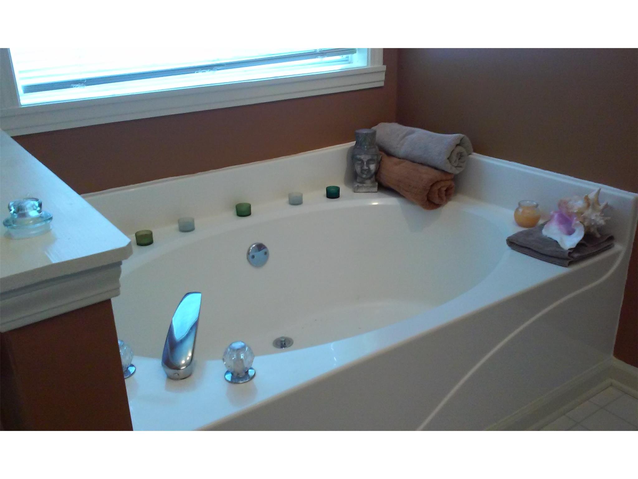 404 Caseys Dr, Winder, GA 30680 photo 11