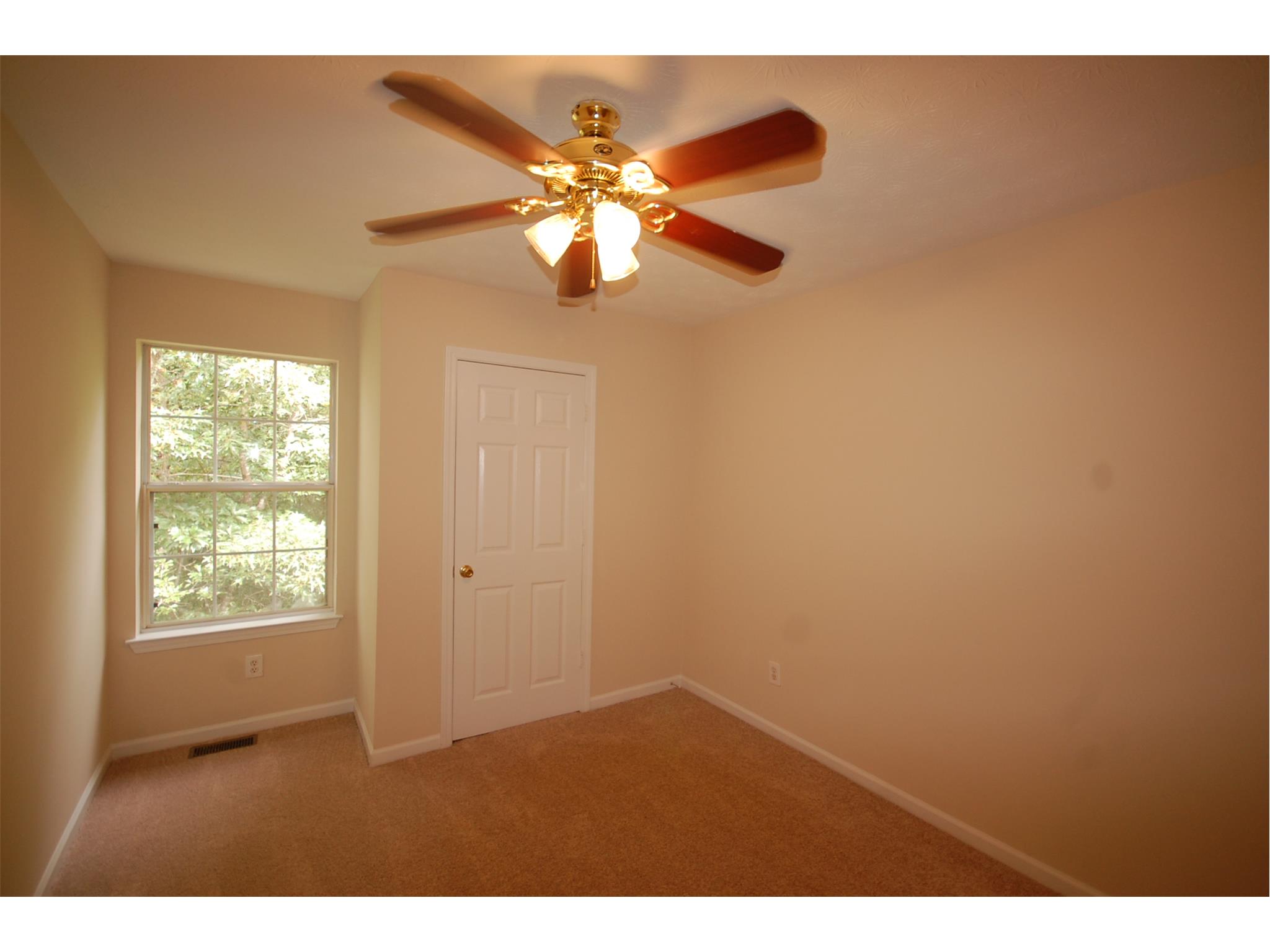 3605 Regency Park Dr, Duluth, GA 30096 photo 13