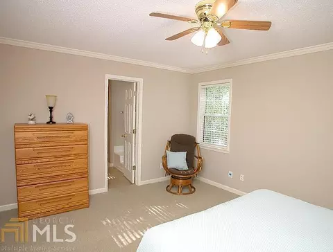 5024 Farmbrook Ln, Gainesville, GA 30507 photo 16